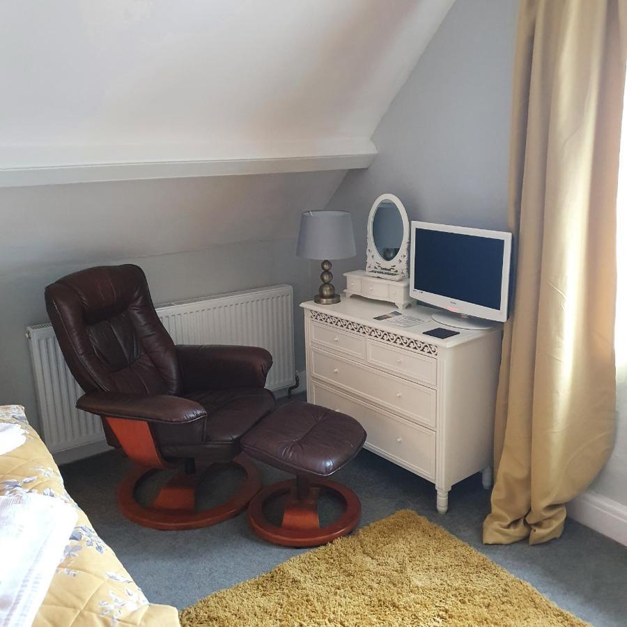 Pendyffryn Manor Bed & Breakfast Little Haven Екстериор снимка