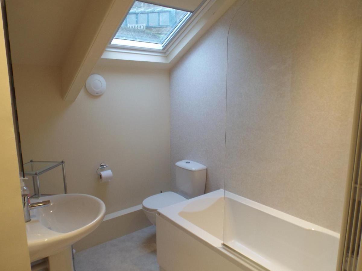 Pendyffryn Manor Bed & Breakfast Little Haven Екстериор снимка