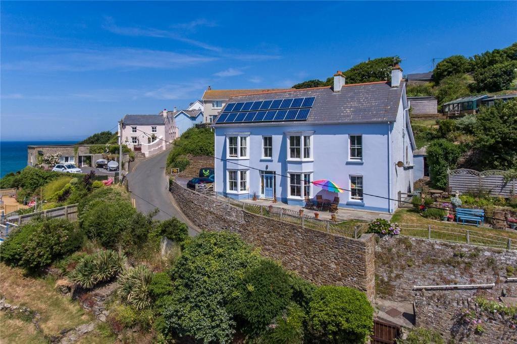 Pendyffryn Manor Bed & Breakfast Little Haven Екстериор снимка